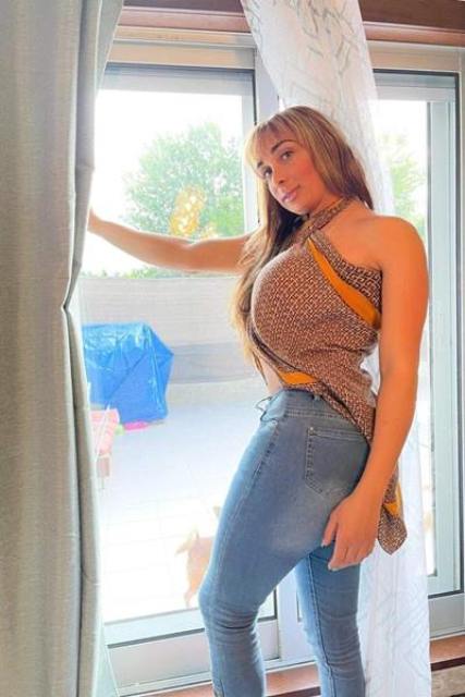 Milena Antunes Muito prazer em boa companhia… a sua professora executiva do sexo – Top Travesti, momentos inesquecíveis