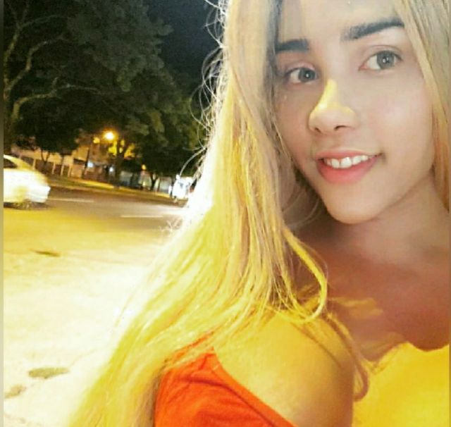 Pamela Loira Novidade em Portugal Delícia na boca… irresistível Acompanhante travesti – momentos íntimos e exclusivos