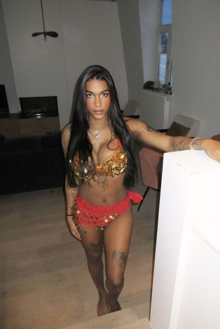 Taynar XXL Brasileira XXL – Viciada por sexo com ONLYFANS Faço webcam – Tenho MBwey