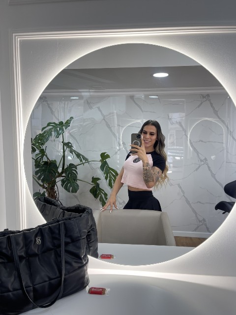 Lays Belle MUSA FITNESS – FAÇO WEBCAM