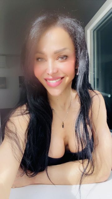 Suzana Pires Ela voltou! A mais putinha da cidade — Queen of creampie Acompanhante travesti, prazer e discrição