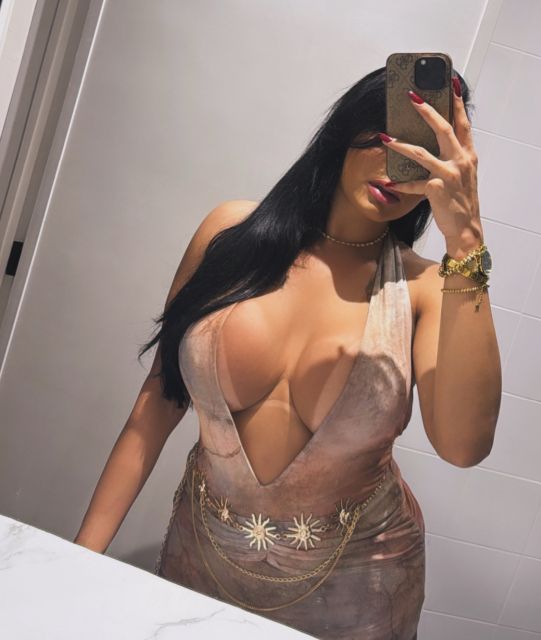 TS Imola Khalifa  Para clientes de alto padrão • 23cm 100% real • Elegância e charme em cada encontro