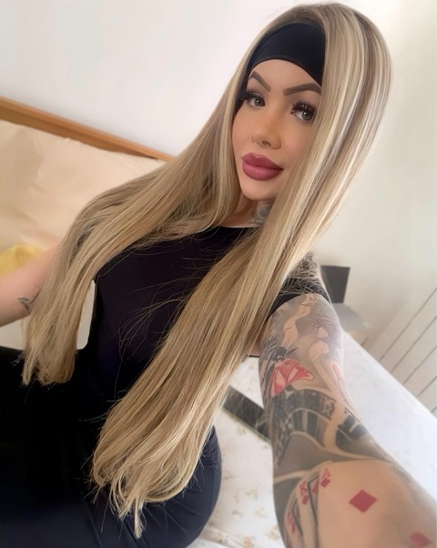 ACOMPANHANTES TRAVESTIS