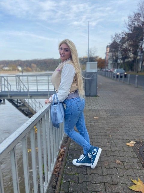 Foto acompanhante 15