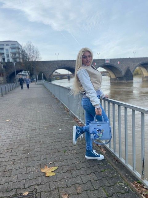 Foto acompanhante 17